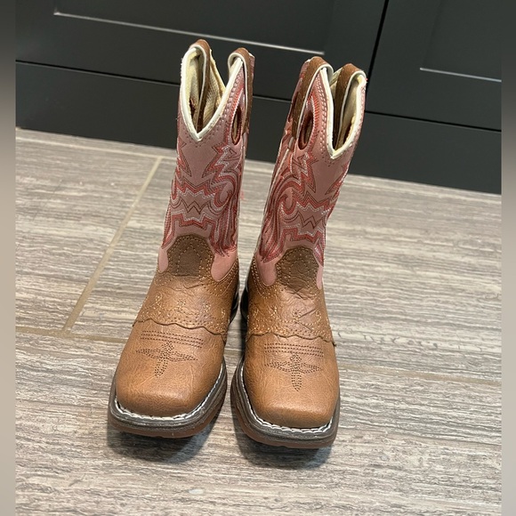Kids Durango boots, never worn! - Picture 1 of 4